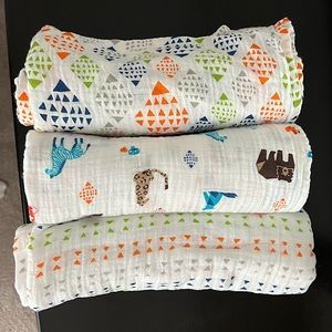 Aden + Anais swaddle blankets